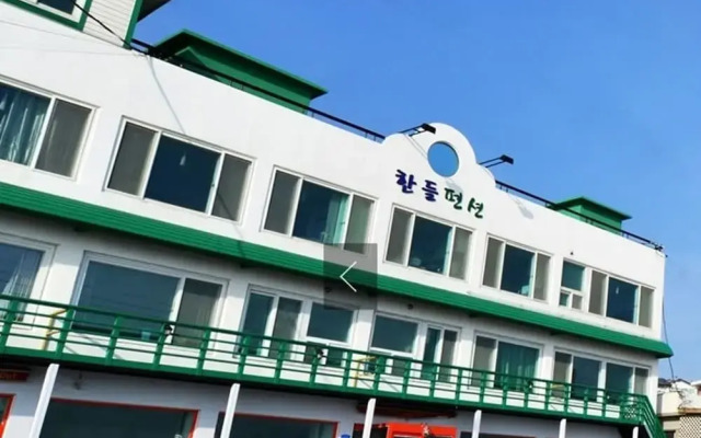 hotelImage