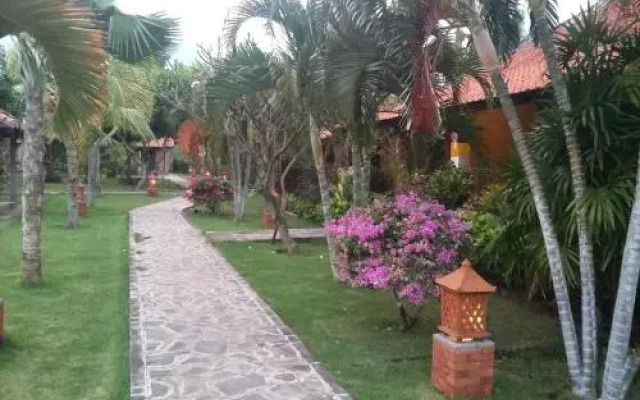 Dewi Bulan Bungalows