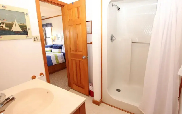 Wild Waves - 4 Br Home