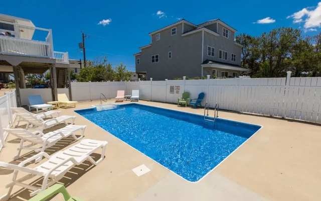Cuddlefish - 5 Br Home