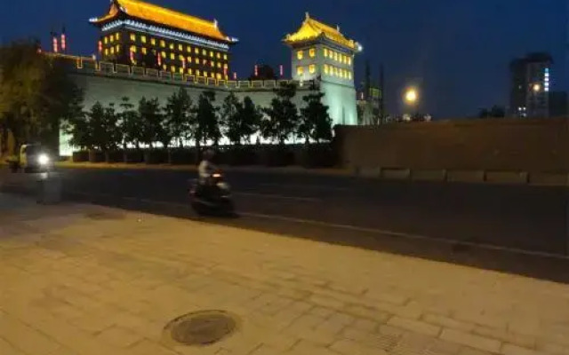 Xi'an Yaju Chain Aparthotel