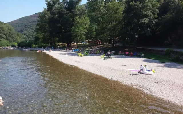 Camping La Berge Fleurie