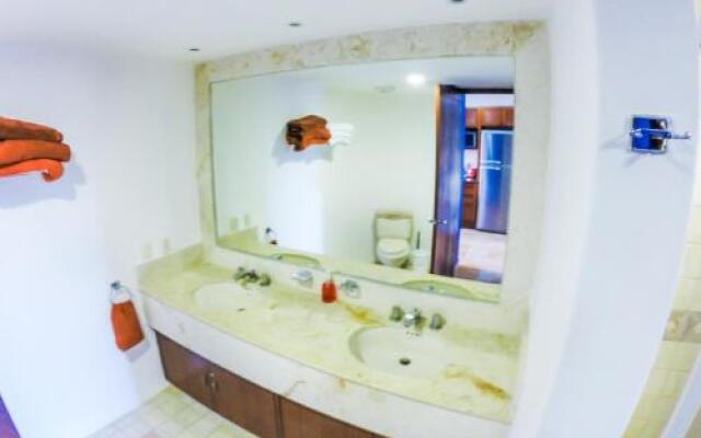 Suite At Residencias Reef