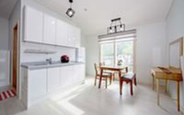 Gangneung Sky Castle Pension