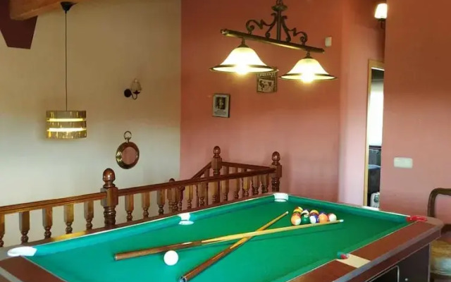 Casa Rural Cuarenta y Ocho Luces