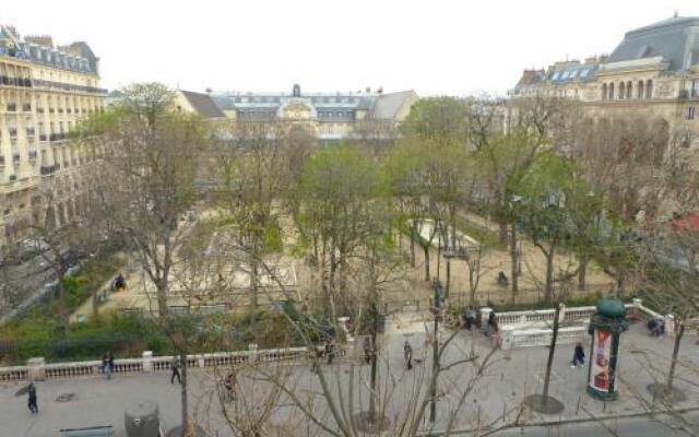 Marvellous Sunbathed 3BR at the heart of Paris