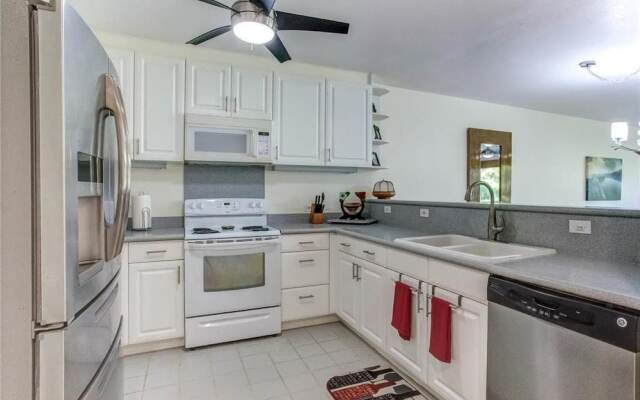 525 Emmalani Court by RedAwning