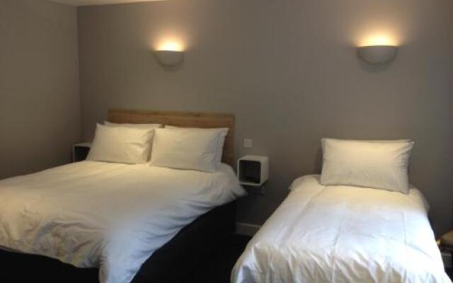 Woodland Rooms at Woodland Waters