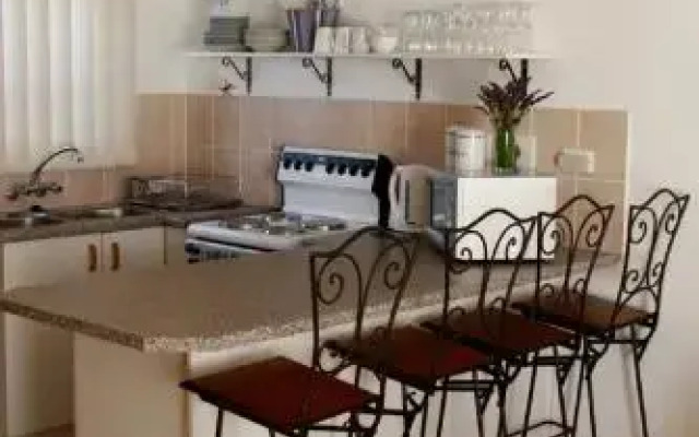 Birds View Holiday Home