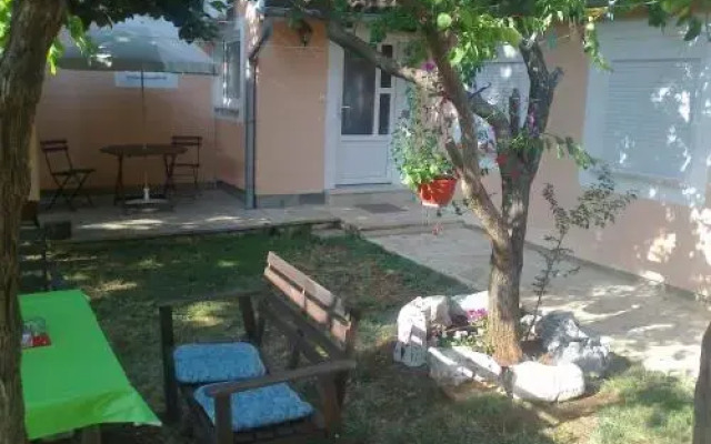 Apartments Folo