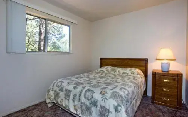 Pioneer Trail Cabin