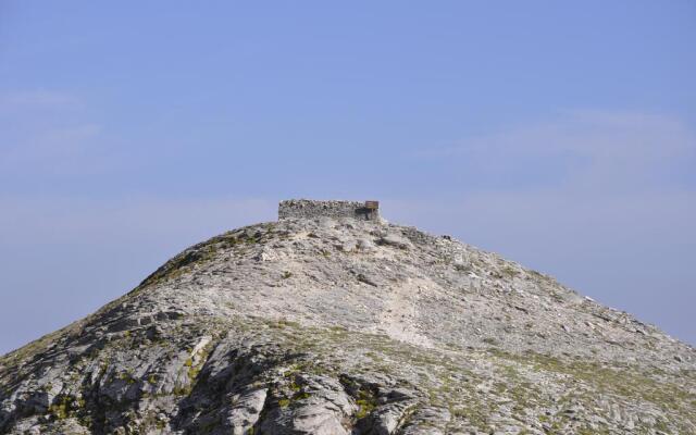 Misanli Pension