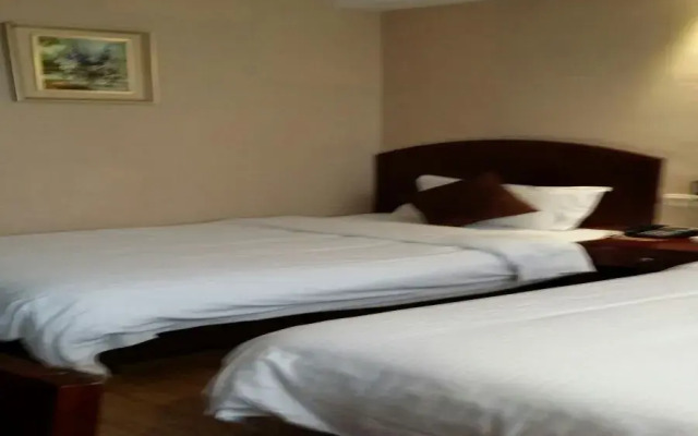 Yueyang Dongfanghong Rica Hotel