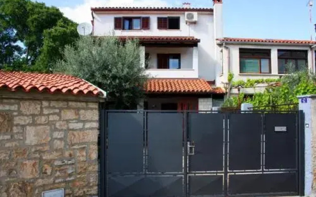 Holiday Home Divna