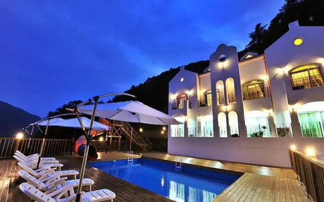 Hillstory Pension
