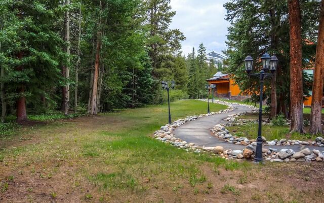 Jenna's Gem by RedAwning