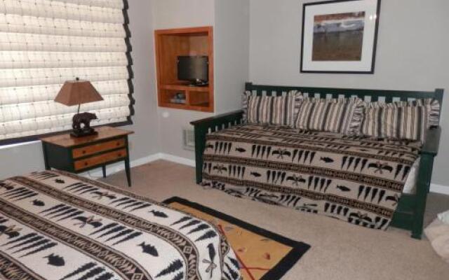 Interlaken #5 - 2br/2ba - Lake View