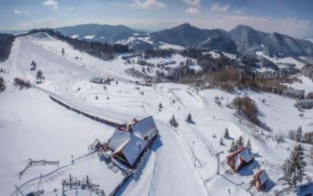 Pokoje Gościnne Pod Kolejką