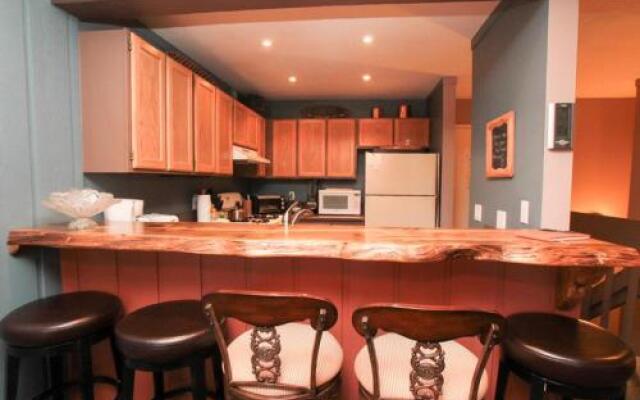 Mammoth Ski & Racquet Club #94