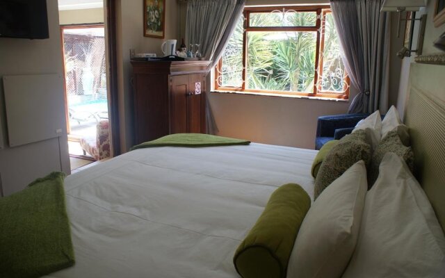 Thyme on Forest Drive