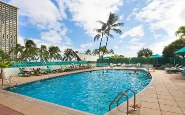 Ilikai 1636 - Studio Condo
