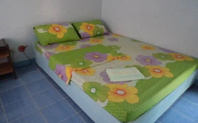Wow Na Wow Tourist Inn
