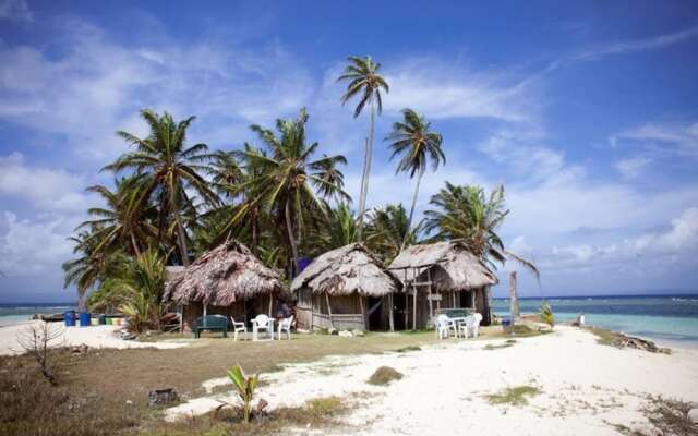 Hotel Cabañas Coco Blanco
