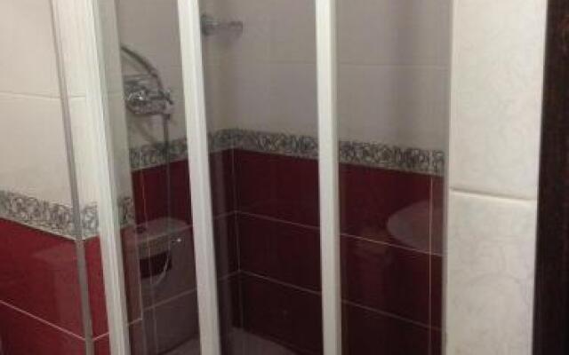 Меблированные комнаты на МОПР