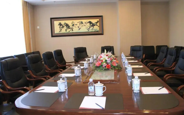Mudanjiang Oriental Pearl Hotel
