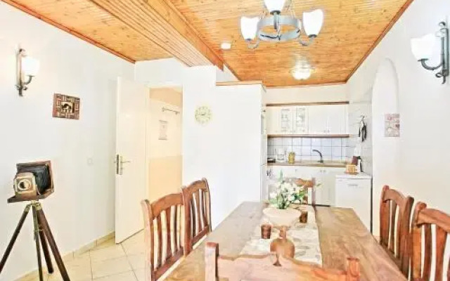 Angeliki Apartments