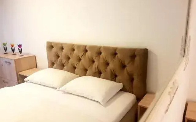 Cozy House Decebal