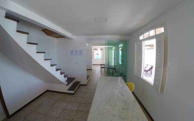 Tiki Pousada e Home