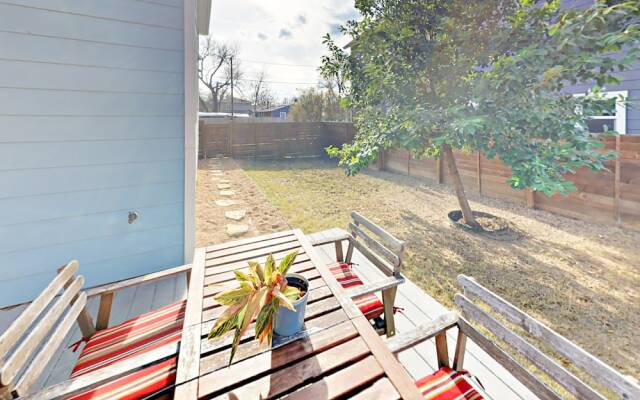 Eastside Escape - 4 Br Home