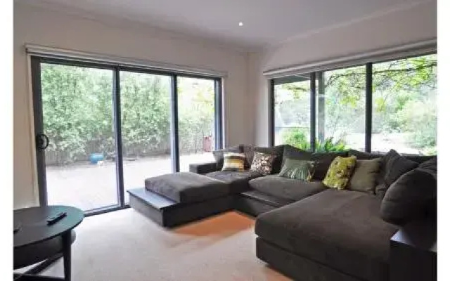 THE Ultimate Chill Pill - Free Wifi & Foxtel