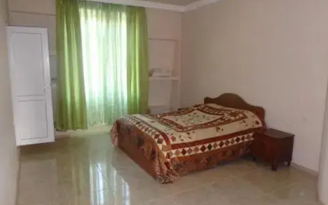 Guest House Avgia
