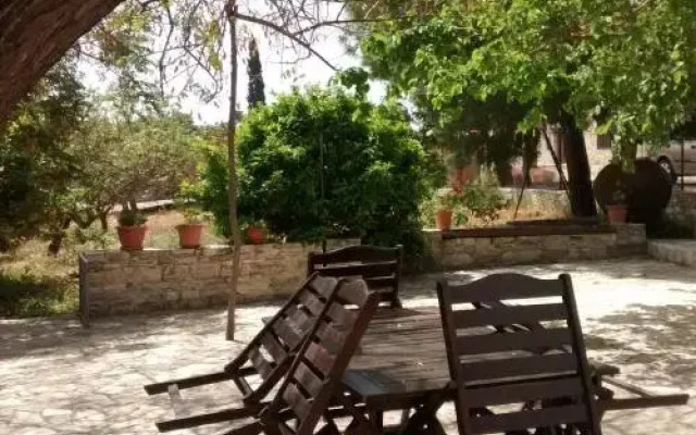 Garden Kamara House