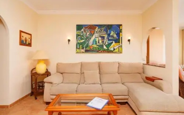 Carabeo 52 Apartments Casasol