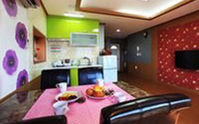 Ganghwa Haeneomi Pension