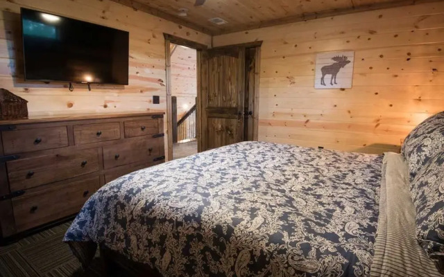 Gather Round Lodge - 3 Br Cabin