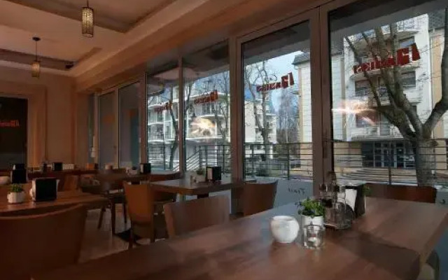 Apartments Feniks by Renters