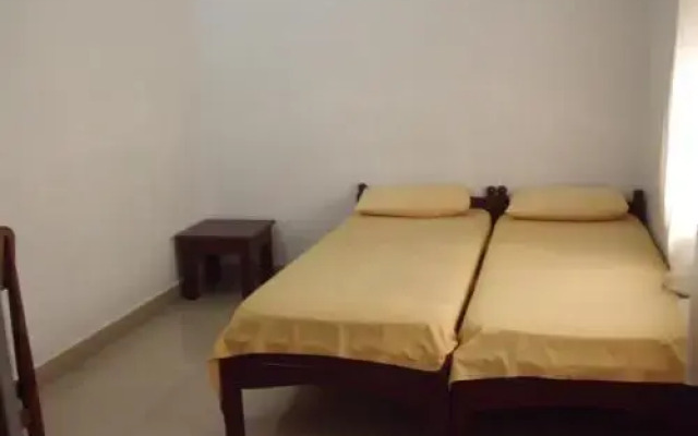 Hebron Inn