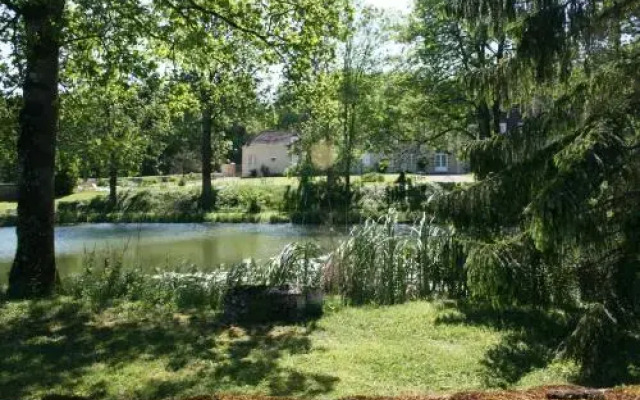 Manoir De Montflambert