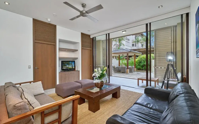 Private Sea Temple Apartment 120