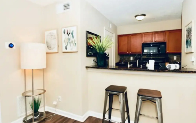 Beautiful Deluxe Clearwater Apartment CP- 803