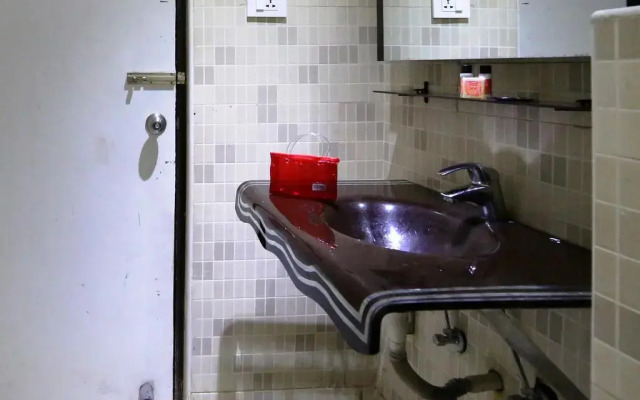 OYO Rooms Benz Circle