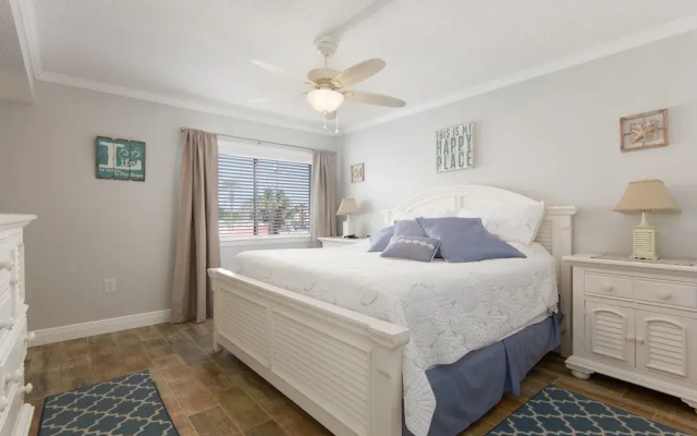 Aqua Villa 106