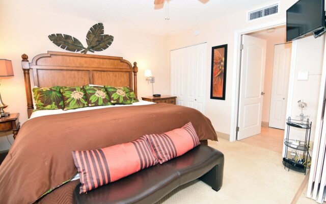 Sundial C408 - 1 Br condo by RedAwning