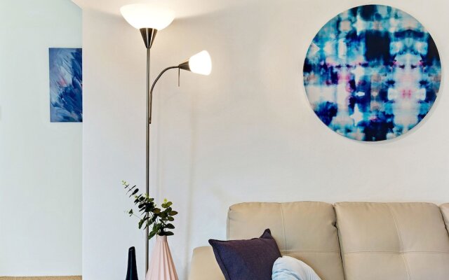 Parkview, Unit 6/11 Catalina Close