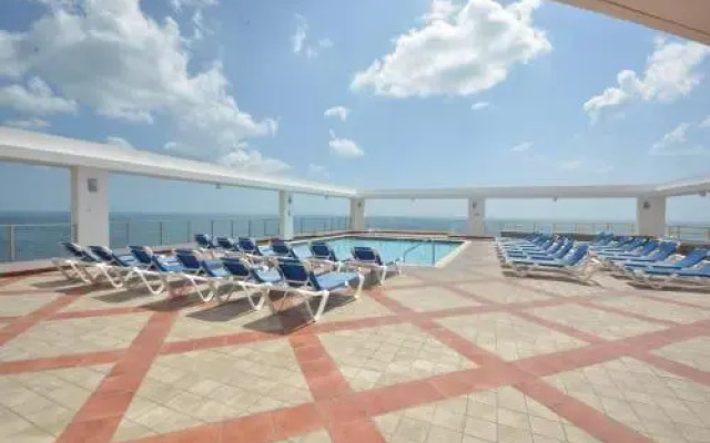 Solarium at Coronado Bay