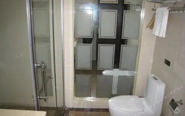 Zhong Ying Holiday Hotel